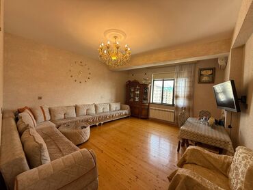 Yeni tikili: 3 otaqlı, Yeni tikili, m. 28 may, 125 kv. m — 12