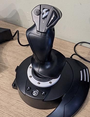 thrustmaster t300: Thrustmaster T.Flight Hotas One uçuş idarəetmə dəsti Məhsul təsviri — 2