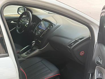 ford focus 2000: Ford Focus: 1.5 l | 2013 il 142523 km Sedan — 5