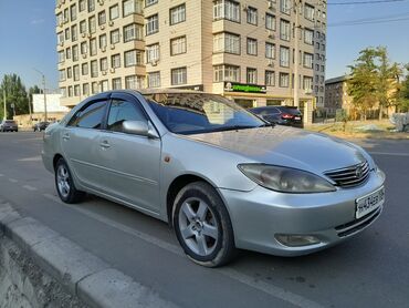 тайота из: Toyota Camry: 2002 г., 2.4 л, Автомат, Бензин, Седан