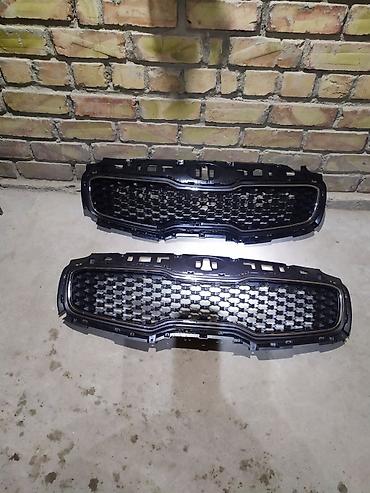 Решетки радиатора: Решетка радиатора Kia — 2