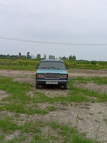 lada 014: VAZ (LADA) 2107: 1.6 l | 2005 il Hetçbek