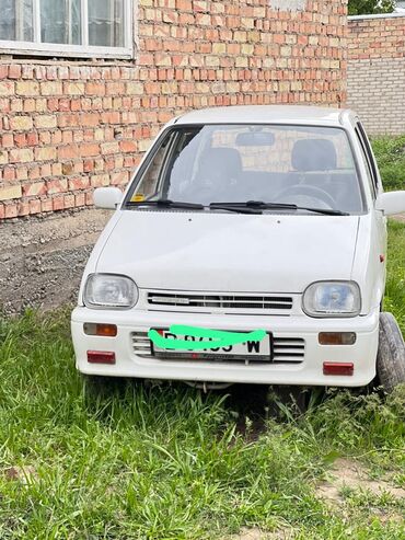 Daihatsu: Daihatsu Cuore: 1991 г., 1 л, Механика, Бензин, Купе