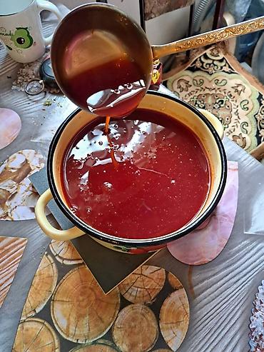 səkər copu gence: Keçibuynuzu və Şam qozası bitkisindən hazırlanmış doşab satılır — 3