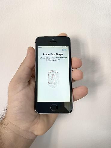 iphone 17 kp: Iphone SE 2016 icloud free i sim free, sa 16gb memorije. Dobro očuvan — 4