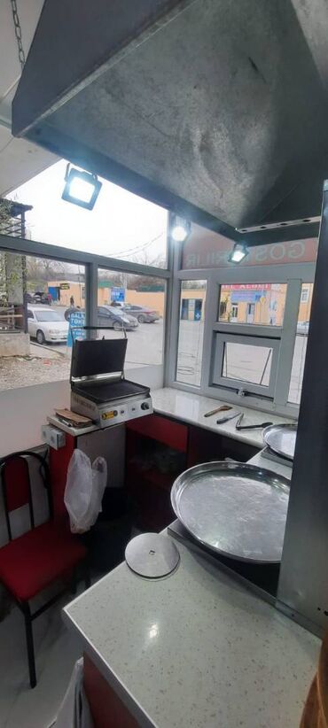 Restoran, kafelər: Dönər və köşk icarəyə verilir. Hər şəraiti var — 3