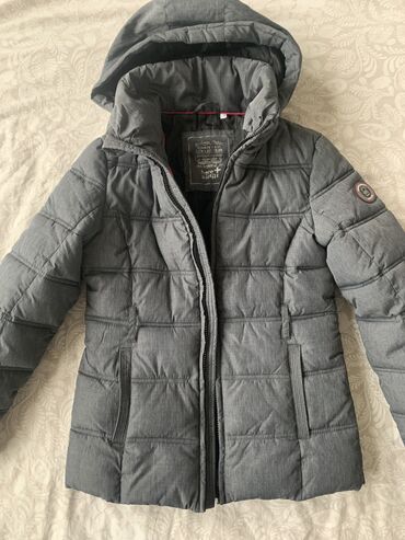 детские куртки на девочку зима: Куртка теплая на девочку (8-9лет), C&A оригинал, в очень хорошем