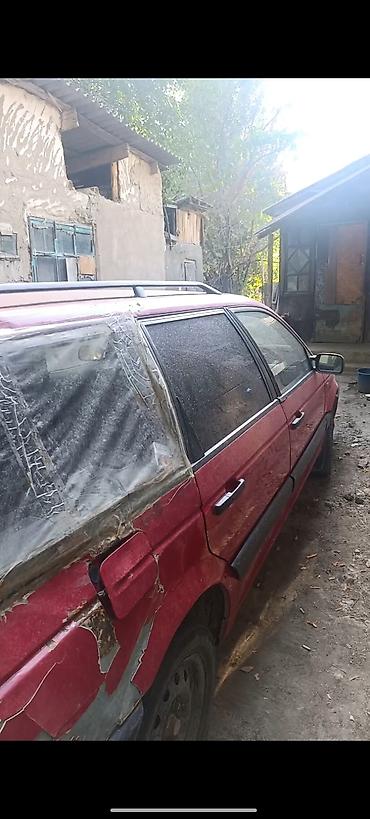 посадка авто: Volkswagen Passat: 1992 г., 1.8 л, Механика, Бензин, Универсал — 7