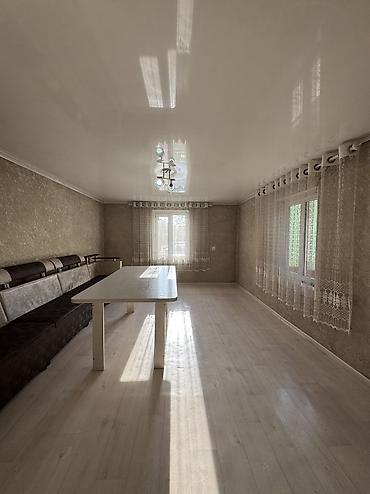 Продажа коттеджей и домов: ✨ Продаётся дом в с. Военно-Антоновка ✨ 🏡 Характеристики: • Участок - — 13