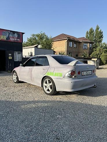 Toyota: Toyota Altezza: 2000 г., 2 л, Автомат, Бензин, Седан — 3