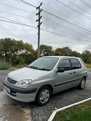 Toyota: Toyota Raum: 2000 г., 1.5 л, Автомат, Бензин, Хэтчбэк — 8