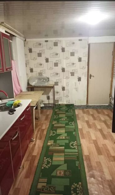 Долгосрочная аренда домов: 75 м², 4 комнаты, Забор, огорожен