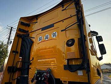 Тягачи: Тягач, Renault, 2019 г., Тентованный — 13