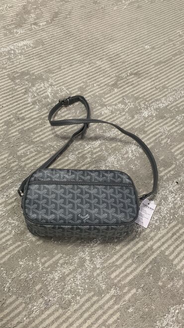 ортопедические обувь: Продам барсетку goyard за 1850 сом новые