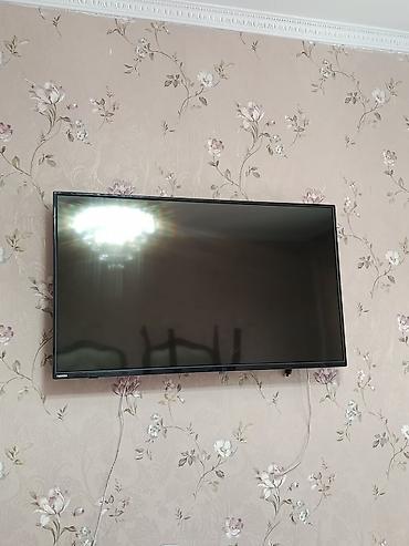 мультимедия: Телевизор Toshiba, диагональ около 43–50". Плоская панель с тонкими — 1