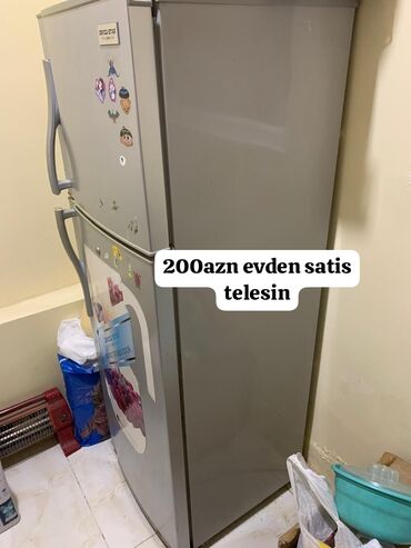 Soyuducular: Soyuducu satilir 200 
Defrosdu tam islək . Unvan Yasamal