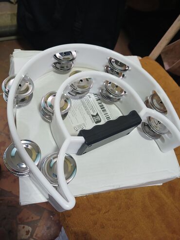 детский синтезатор синий: Тамбурин двойной (handheld tambourine) - Корпус: белый, полукруглая