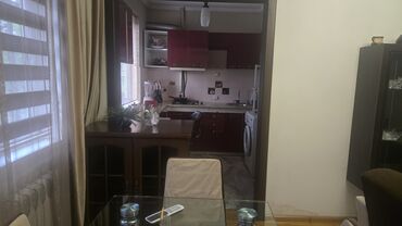 продаю квартиру итальянский квартал: 3 бөлмө, 60 кв. м, 104-серия, 1 кабат, Дизайнердик ремонт