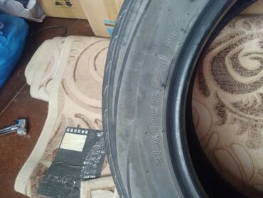 disk tekər: İşlənmiş Şin 215 / 60 / R 16