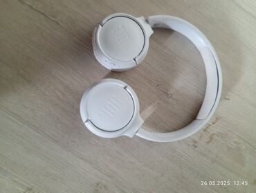 Наушники: Полноразмерные, JBL, Б/у, Беспроводные (Bluetooth), Классические