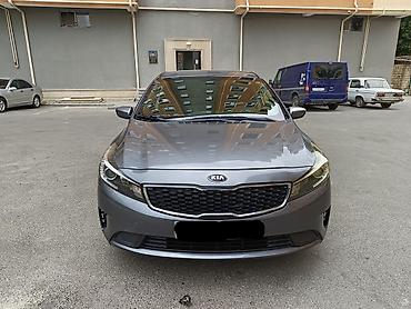Kia Forte: 2 l | 2017 il Sedan