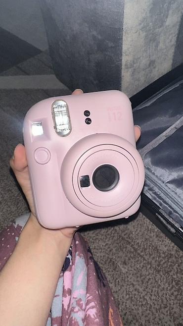 mac mini 4: FUJIFILM Instax mini 12 — моментальная камера в цвете Blossom Pink — 4