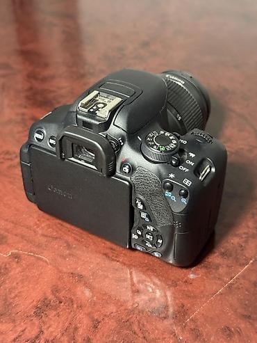 micro sd v30: Canon EOS 700D с объективом Canon EF-S 18–55mm f/3.5–5.6 Уступка — 2
