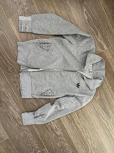 tech flees: Siva Adidas gornji deo trenerke sa rajsferšlusom - Brend: Adidas — 1