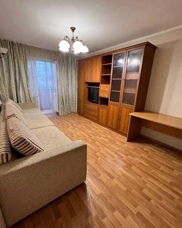 парк фучика: 3 комнаты, 58 м², 104 серия, 4 этаж, Косметический ремонт