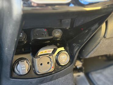 Kia: Kia Sorento: 2021 г., Кроссовер — 12