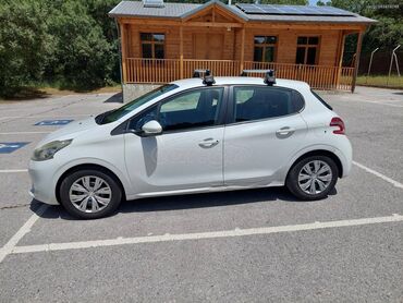 Peugeot: Peugeot 208: 1.2 l. | 2015 έ. 123000 km. Χάτσμπακ — 11