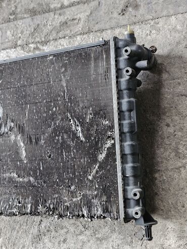 Радиаторы: Радиатор охлаждения двигателя Fiat Punto SX, кузов 188, 2001г.в — 9