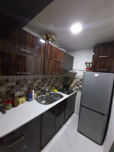 Həyət evləri və villaların satışı: Binəqədi qəs. 3 otaqlı, 70 kv. m, Kredit yoxdur, Orta təmir — 5