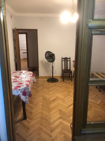 Köhnə tikili: Bakı, Biləcəri, 2 otaqlı, Köhnə tikili, m. Avtovağzal, 51 kv. m