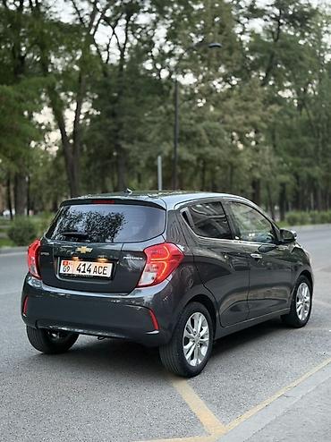 spark 7: Chevrolet Spark: 2021 г., 1 л, Автомат, Бензин, Хэтчбэк — 8