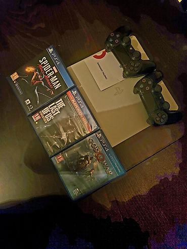 nar paketi: PS4 oyun paketi - Konsol: Sony PlayStation 4 (aǧ rəng korpus, üstündə — 1