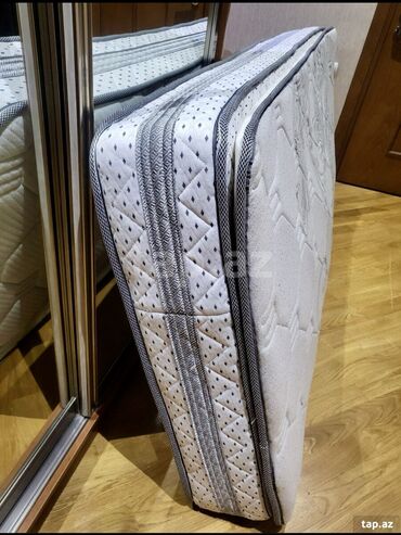 tek adamliq carpayilar: İşlənmiş, Ortopedik matras, Bir nəfərlik