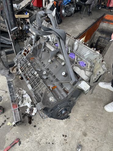 Двигатели, моторы и ГБЦ: Бензиновый мотор BMW 2000 г., 2.2 л, Б/у, Оригинал, Германия