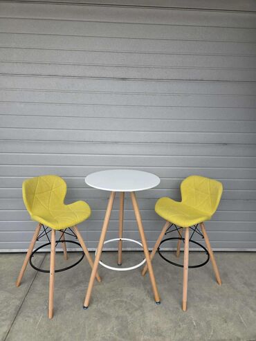 Ostalo: Stolice 9000 — 7