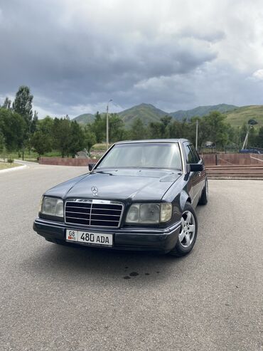 машына баткен: Mercedes-Benz 220: 1993 г., 2.2 л, Механика, Бензин, Седан