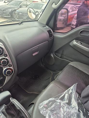 Kia: Kia BONGO: 2020 г., 2.5 л, Автомат, Дизель — 18