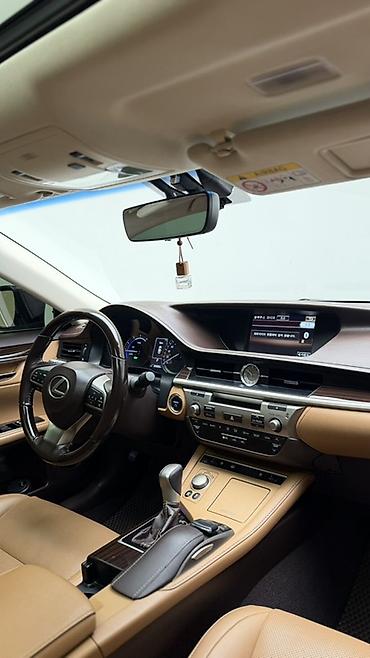 kia rey: Lexus : 2017 г., 2.5 л, Автомат, Гибрид, Седан — 8