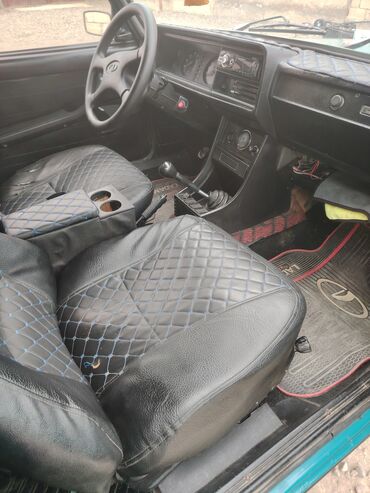 VAZ (LADA): VAZ (LADA) 2107: 1.6 l | Sedan — 8