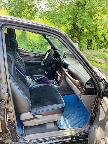 кпп рекстон: Ssangyong Musso: 1998 г., 2.9 л, Кол менен иштөөчү, Дизель, Жол тандабас — 4