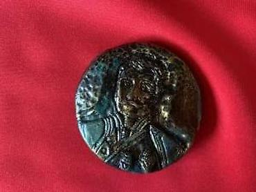 Značke, ordenje i medalje: GIPSANI MAGNET ZA FRIŽIDER KARAĐORĐE RUČNI RAD | Magnet za frižider — 9