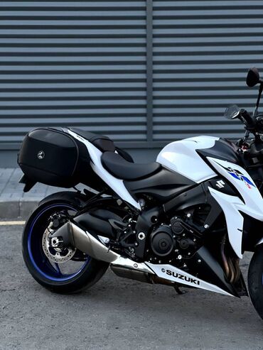 Мотоциклы: Suzuki GSX-S 2019года Пробег всего 3 000 км Оснащён всеми — 9