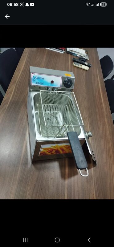 Nerjaveykalar: Paslanmayan poladdan (inox) hazırlanmış peşəkar mətbəx iş masasının — 16