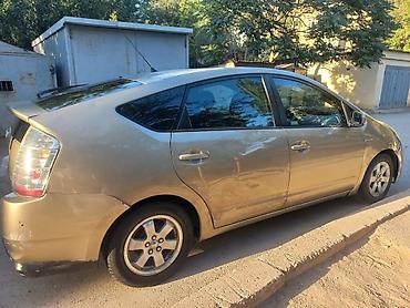 gunluk prius: Günlük, Toyota, Qalmamaq şərti ilə, Depozitlə — 3