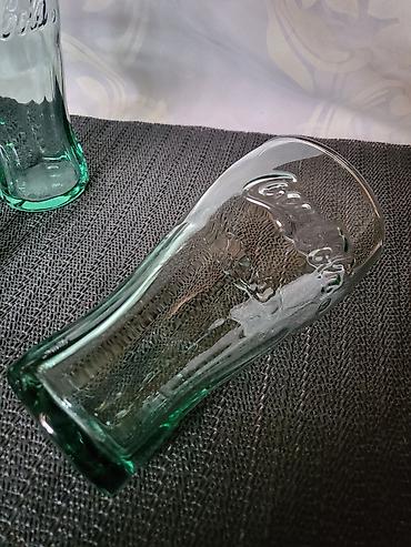 Čaše: Case nove,vintaz Coca Cola. Case Coca Cola,bez ostecenja sve na njima — 11