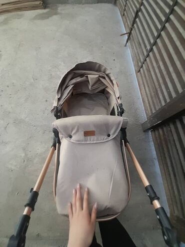 детские коляски zippy: Коляска, цвет - Серебристый, Б/у